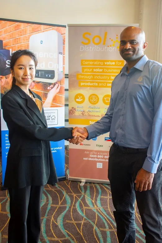 (left) Emily Zhao, Sales, Sol Distribution, (right) Gopinath Mani, Business Development Manager for GE Australia & New Zealand